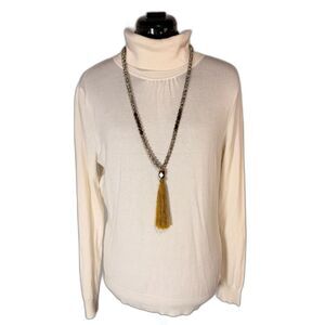 Liz Claiborne Ivory Turtleneck Sweater